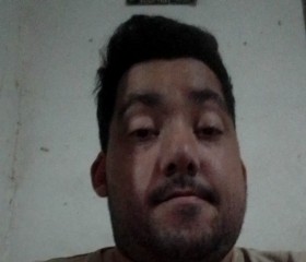 Leonardo, 28, Mercedes (Buenos Aires)