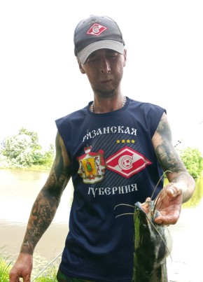 Алексей из Рязани 42 года