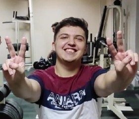 Artyem, 22, Tyumen
