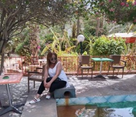 Khira, 51, Quatre Bornes