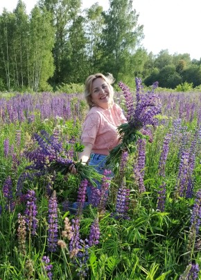 Ольга, 50, Россия, Тула