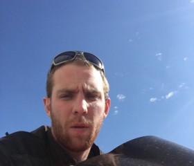 Carl, 35, Oakville