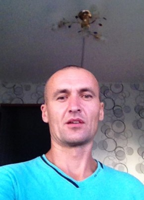 Александр, 43, Россия, Красные Четаи