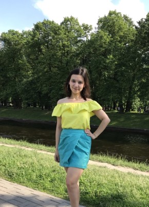 Вика, 28, Россия, Санкт-Петербург