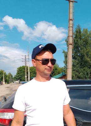 Антон из Кунгура 39 лет