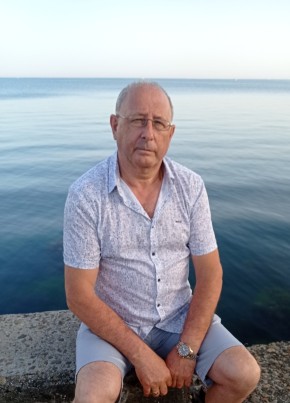 Александр, 63, Россия, Старотитаровская