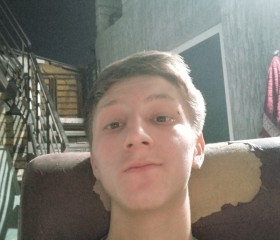 Saydullo, 19, Tashkent