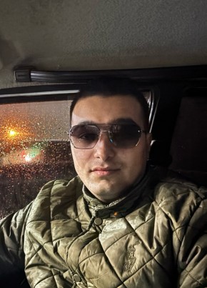 Александр из Невьянска 24 года