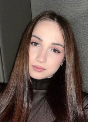 Ирина из Новосибирска 31 год