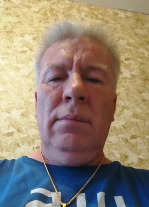 Олег из Киреевска 54 года