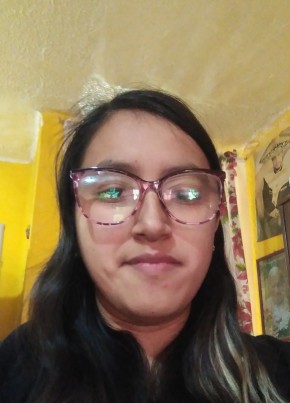 Brenda, 22, Estados Unidos Mexicanos, México Distrito Federal