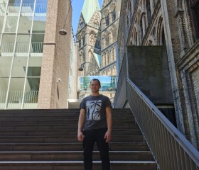 Eduard Didenko, 27, Bremen