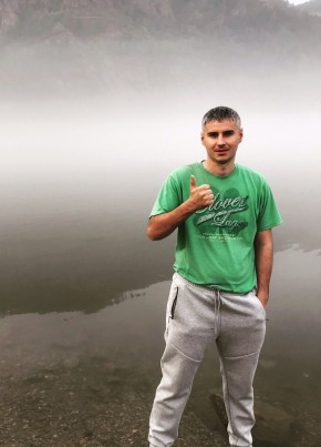 Artem, 44, Russia, Bugulma