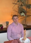 Cat, 33 года