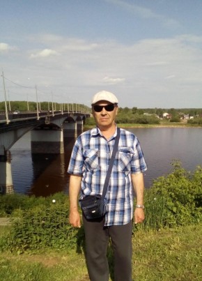 Виталий, 68, Россия, Слободской