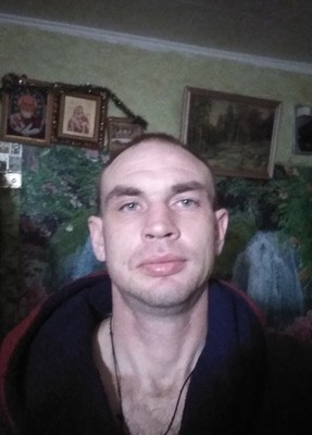Павел, 36, Россия, Саки