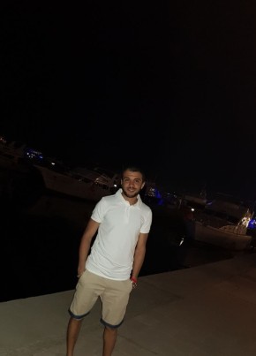 Yasser, 36, Egypt, Cairo
