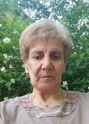 Виктория Ляпина из Отрадныя 59 лет
