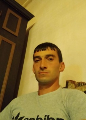 Artur, 30, Russia, Moscow
