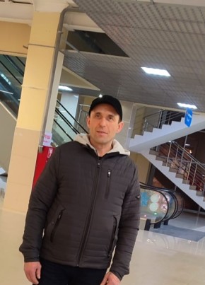 Oleg, 46, Russia, Likino-Dulevo