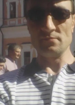 Игорь из Навли 51 год