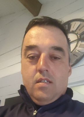Berto из Périgueux 48 лет