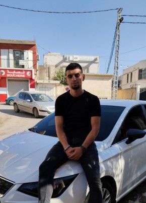 Noufel, 24, People’s Democratic Republic of Algeria, Constantine