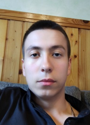 Матвей из Сергиев Посада 19 лет