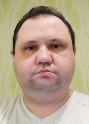 Саша из Новоульяновска 37 лет