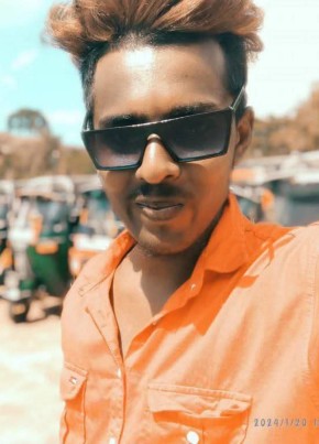 Tharaka dimuth из ෙකාළඹ 25 лет