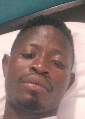 Roger kobenan, 26, République de Côte d’Ivoire, Abidjan