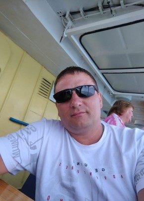 Александр из Нового Уренгоя 39 лет