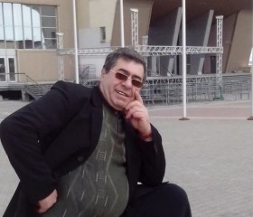 Yura, 54, Hrazdan