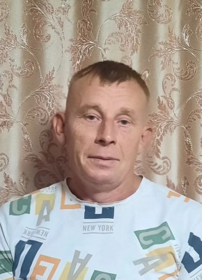 Евгений из Татарска 48 лет