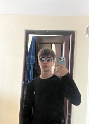 Айдин из Махачкалы 18 лет