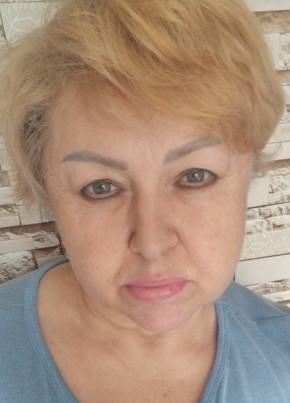 Оксана из Барнаула 57 лет