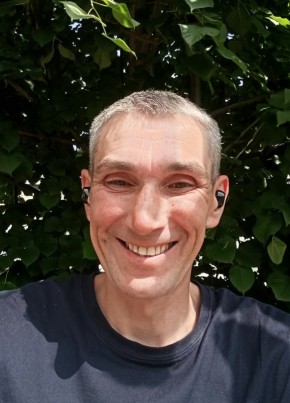 Дмитрий из Колпино 46 лет