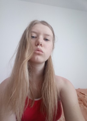 Yulianna, 19, Russia, Yekaterinburg