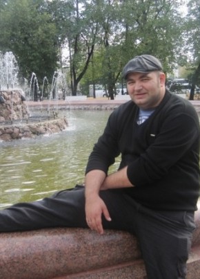 Владимир, 41, Россия, Малоярославец