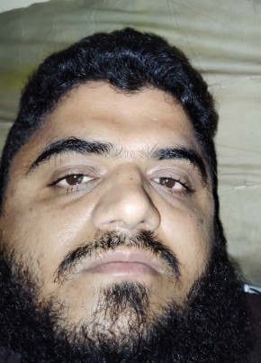 Saleem, 25, United Arab Emirates, Dubai