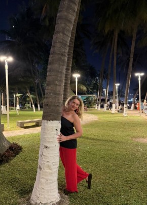 Yuliya, 54, Vietnam, Nha Trang