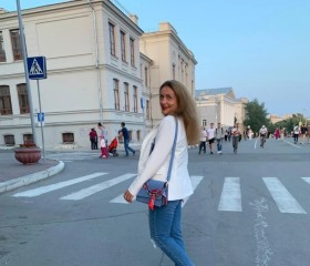 Yuliya, 55, Moscow