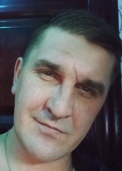 Владимир, 42, Россия, Губкинский