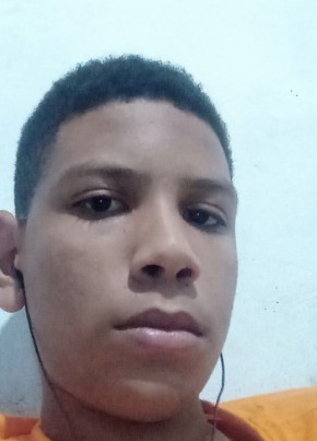 Gabriel, 20, República Federativa do Brasil, Penedo
