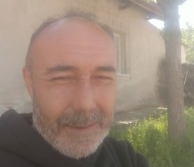Musa, 45, Kula