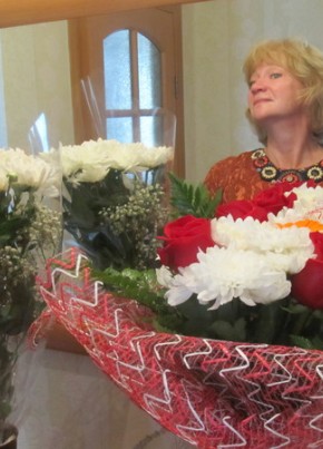 Елена, 61, Россия, Павлово