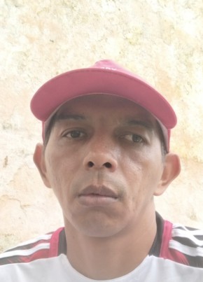 Adriano paulino из Mari 35 лет