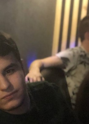 Дима из Лабытнанги 22 года