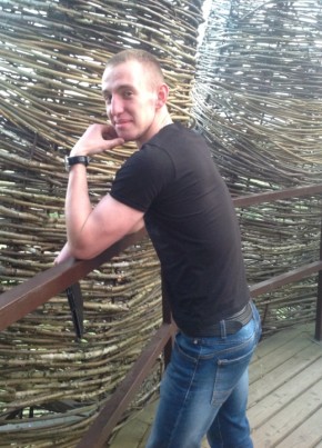 Artem, 29, Russia, Kaluga