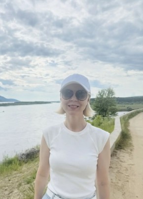 Дина из Ленска 47 лет